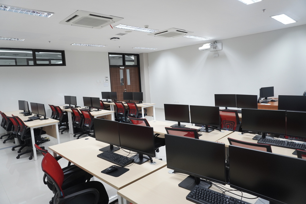 Ruang 12.2 UI/UX Lab