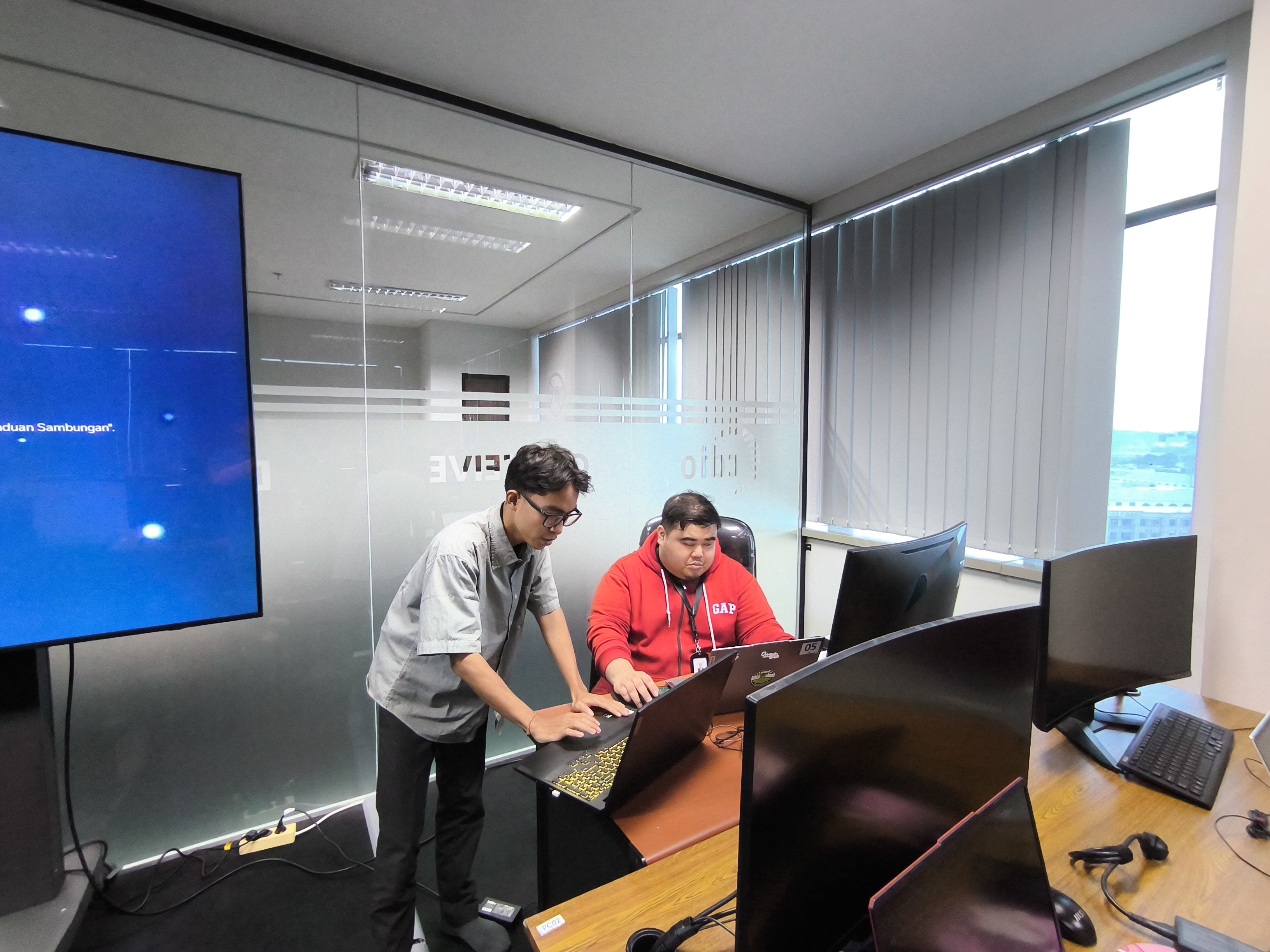 Persiapkan Lulusan Berstandar Global, Prodi Gelar Sertifikasi Internasional: Certificate in Fullstack Developer Associate (CFDA)